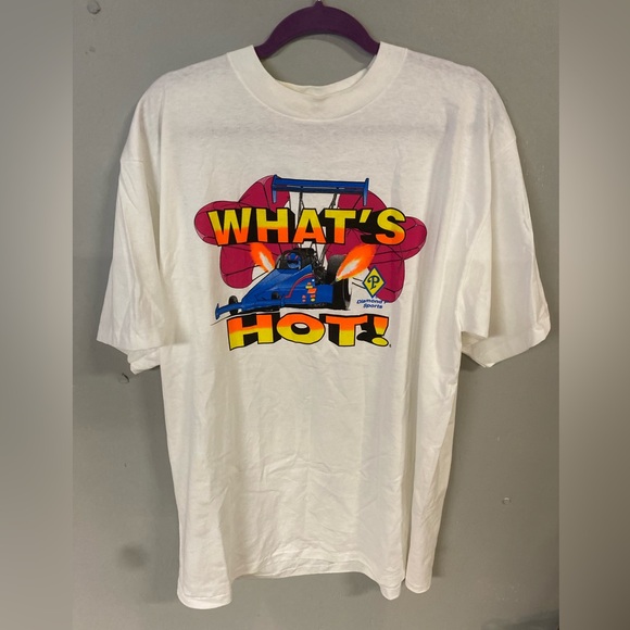 Vintage 90’s Racing T-Shirt Featuring Dragstar “ WHATS HOT.”